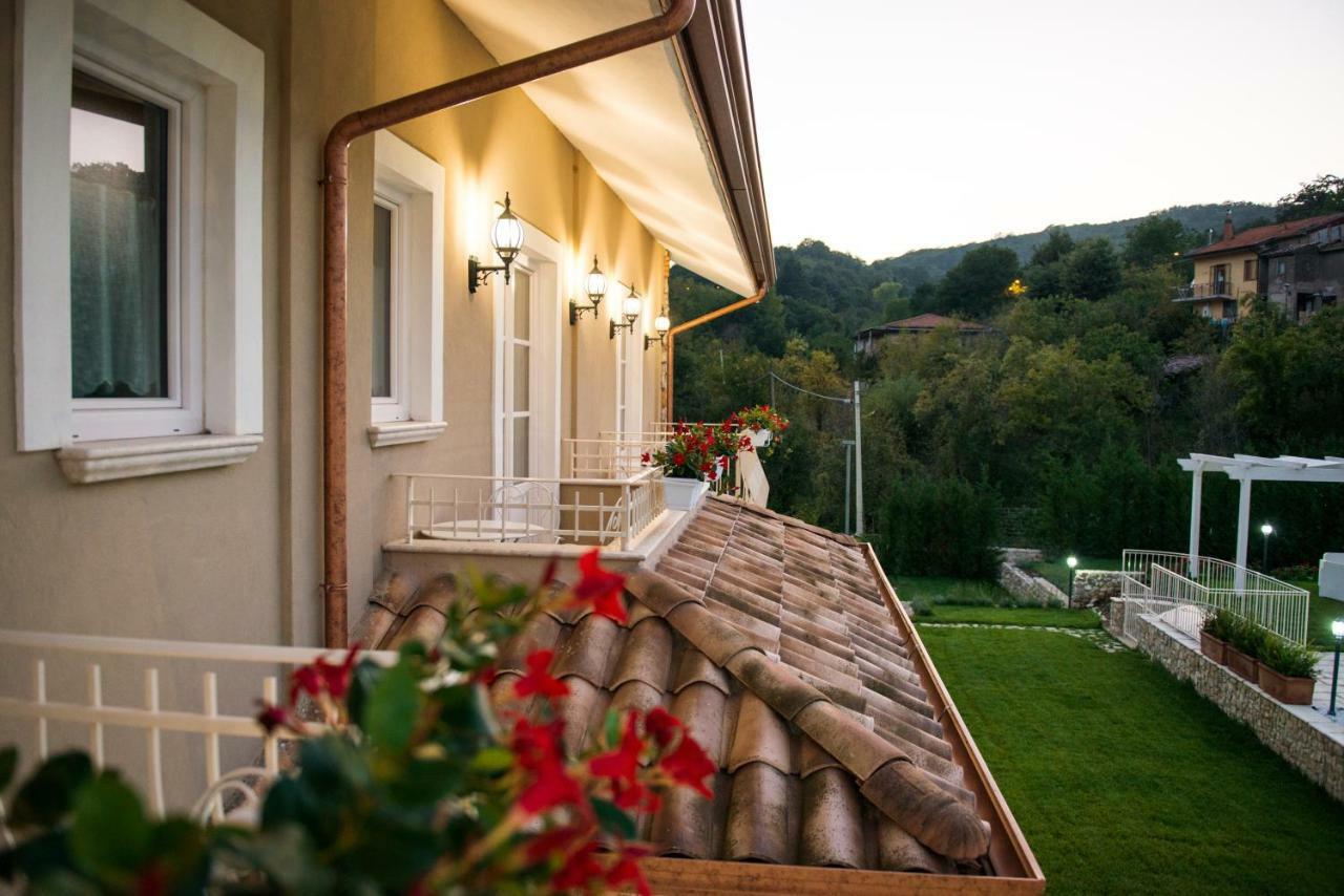 Marale Bed & Breakfast Serino  Exterior photo